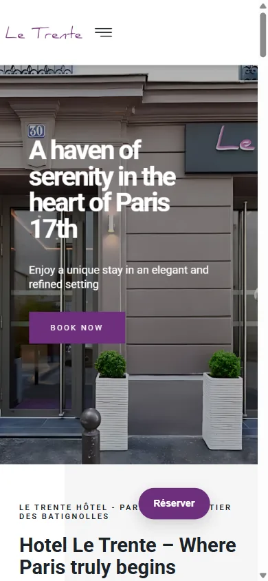 Page d'accueil du Trente Hôtel sur mobile, avec façade et bouton de réservation